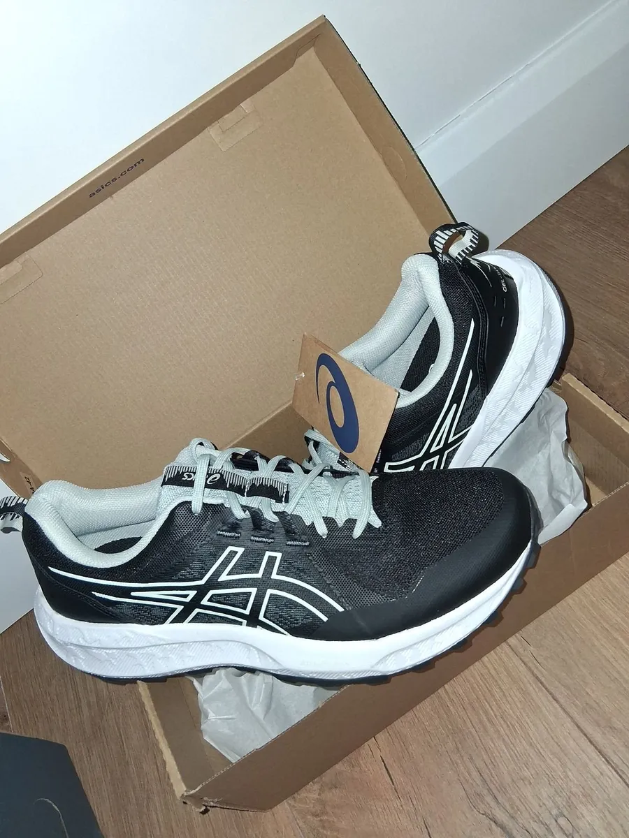 Mens Asics Trainers - Image 4