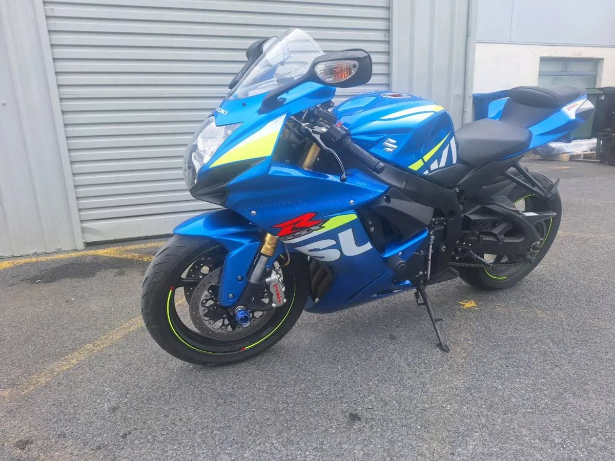 Gsxr 750 2015 - Image 2