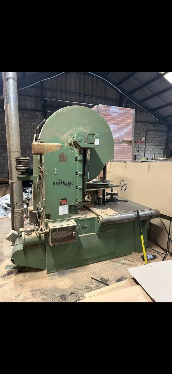 Stenner 105 bandsaw - Image 1