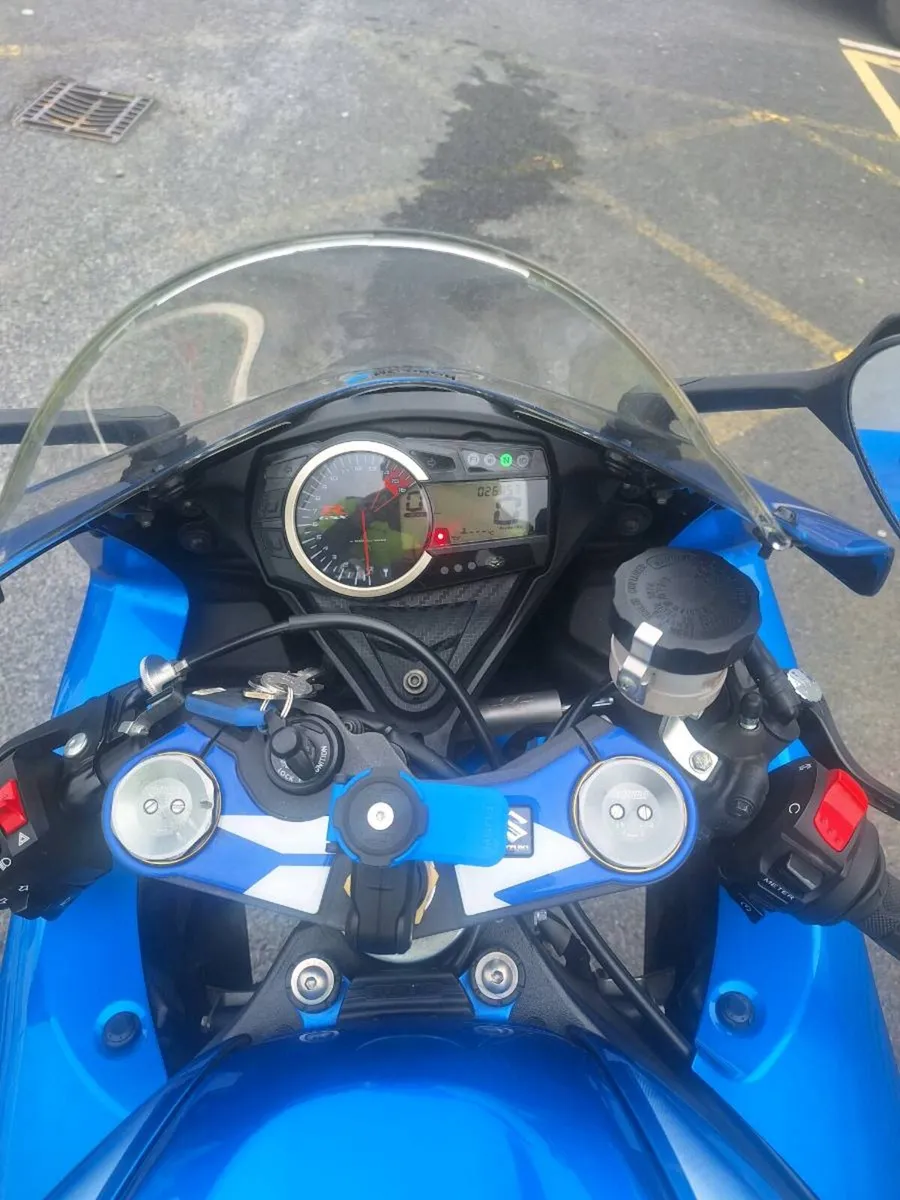 Gsxr 750 2015 - Image 3