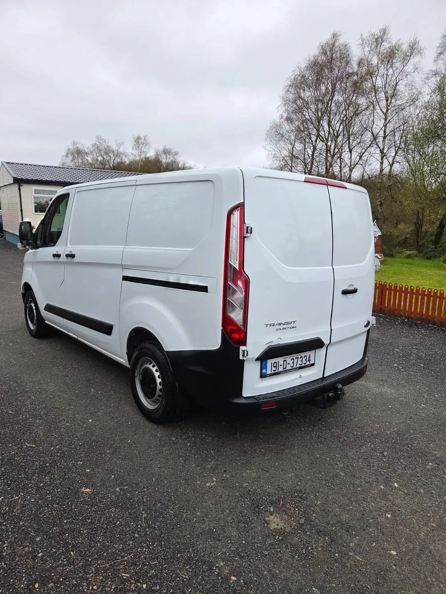 Ford Transit Custom 2019 - Image 3