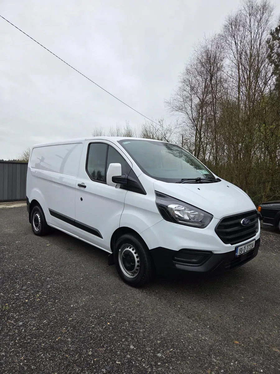 Ford Transit Custom 2019 - Image 1