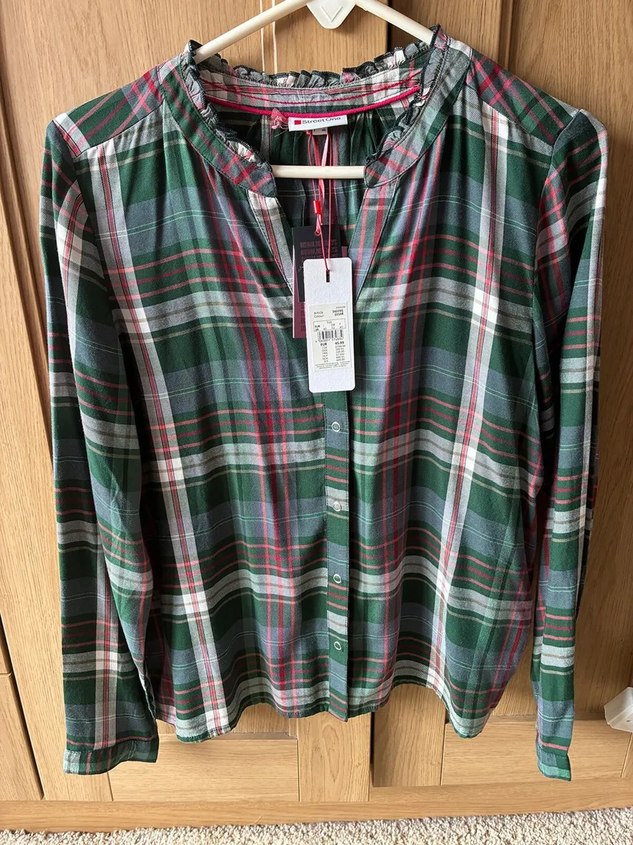 womens street one top - Image 1