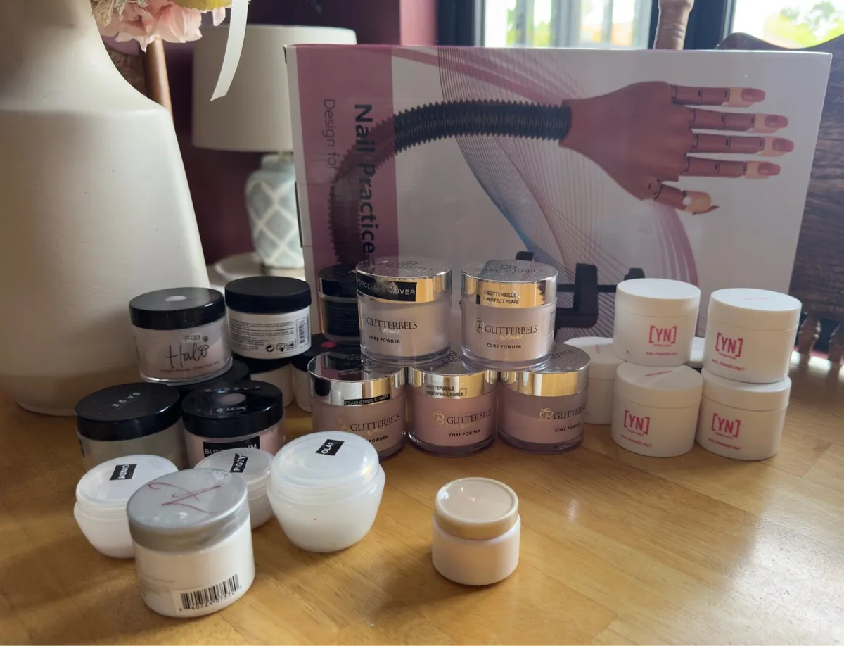 Acrylic Powder - Image 1