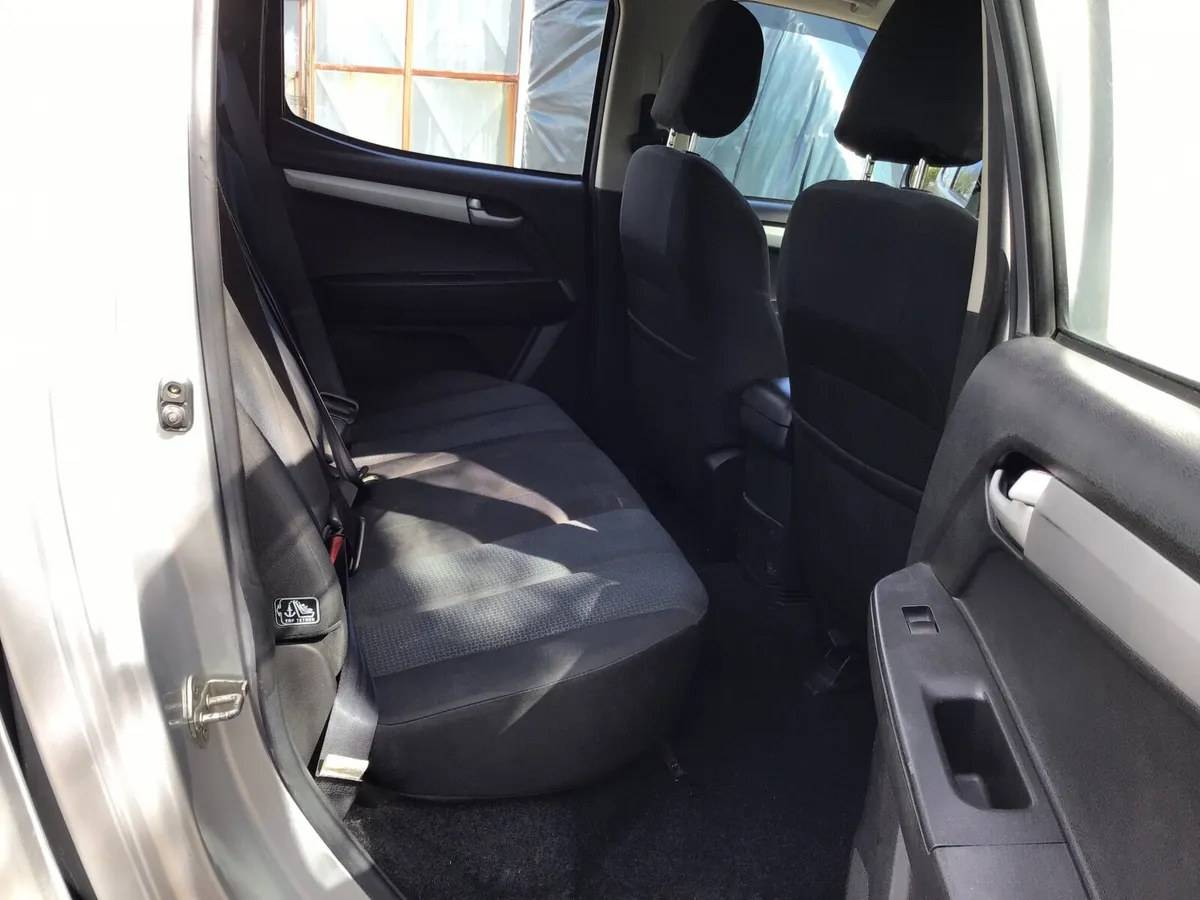 Isuzu Rodeo - Image 3