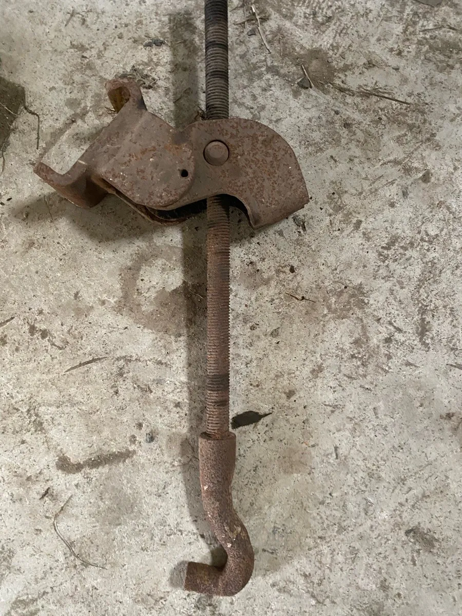 Looking for dual wheel clamps - Image 2