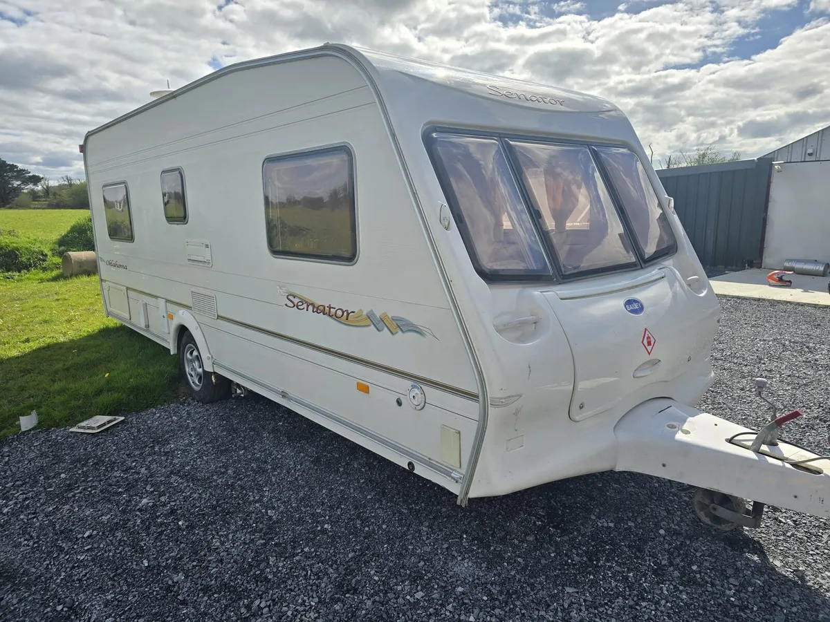 Bailey caravan fixed bed - Image 2