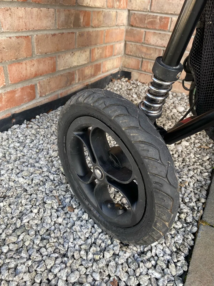 Out n About Single Nipper V4 - Image 2