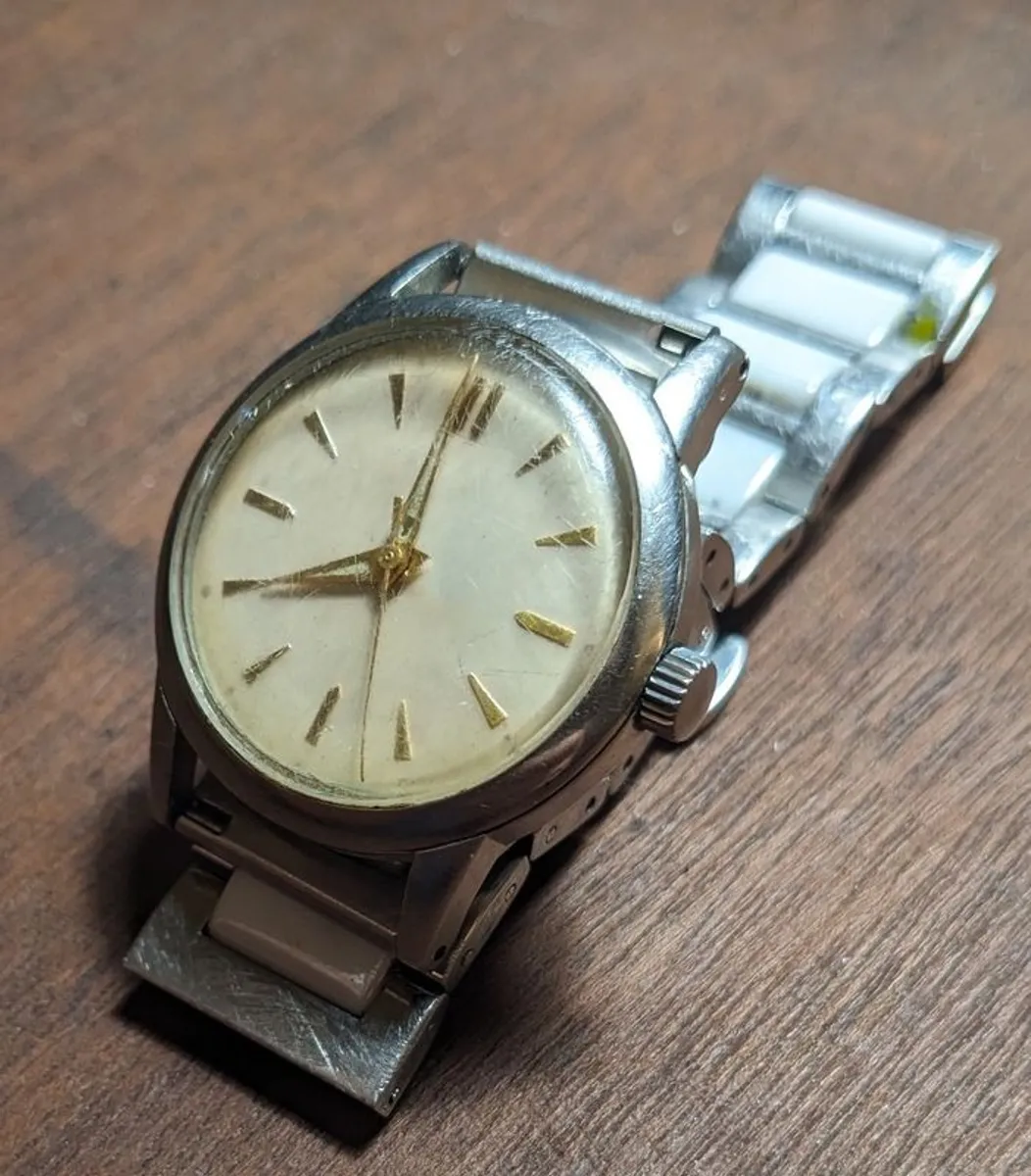 Arsenal, Swiss mechanical watch (serviced) - Image 1