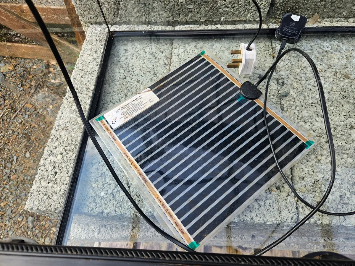 Reptile tank - Image 3