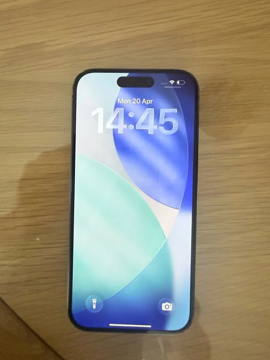 iPhone 15 pro - Image 2