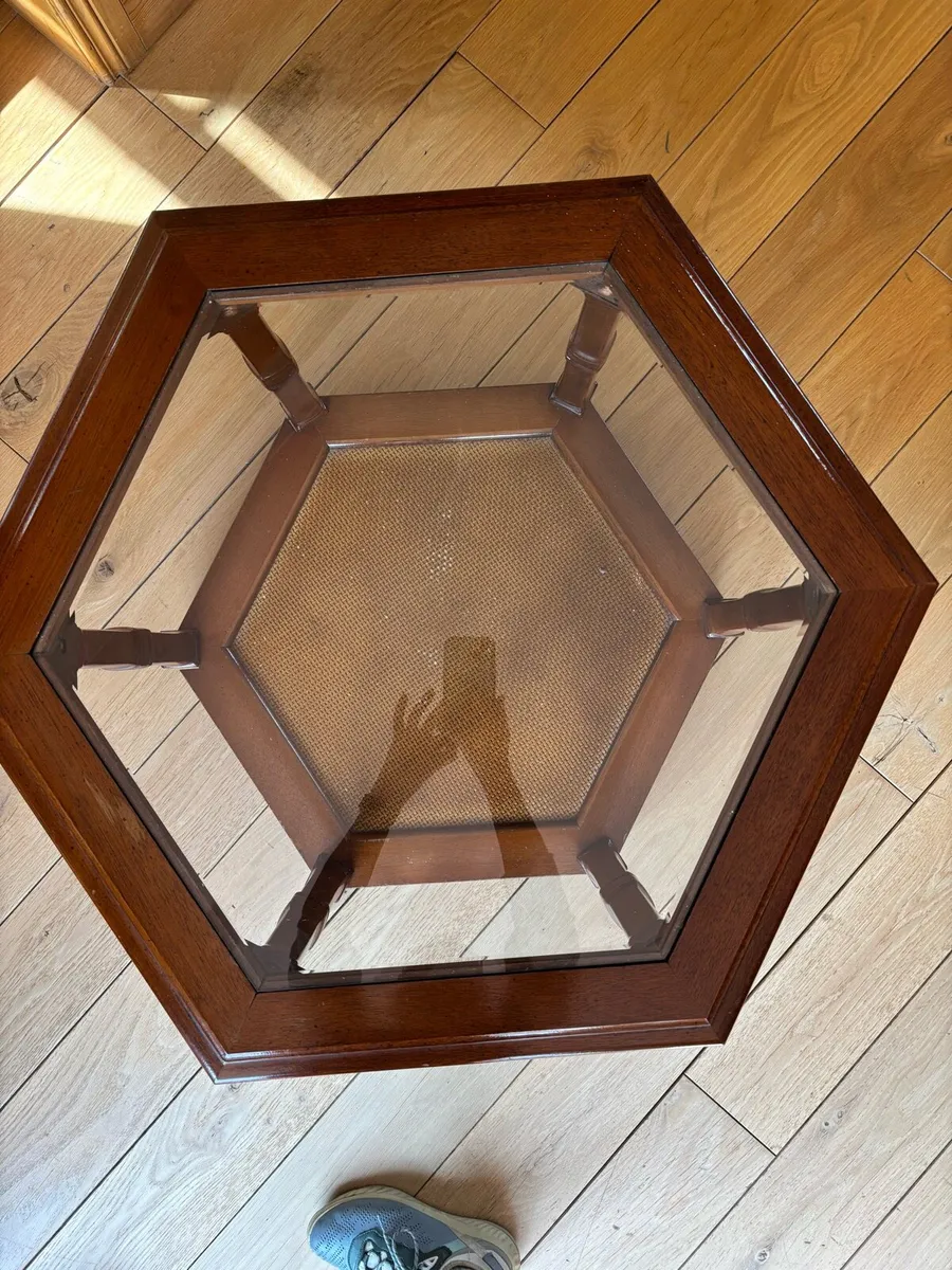 Sitting room side table - Image 2