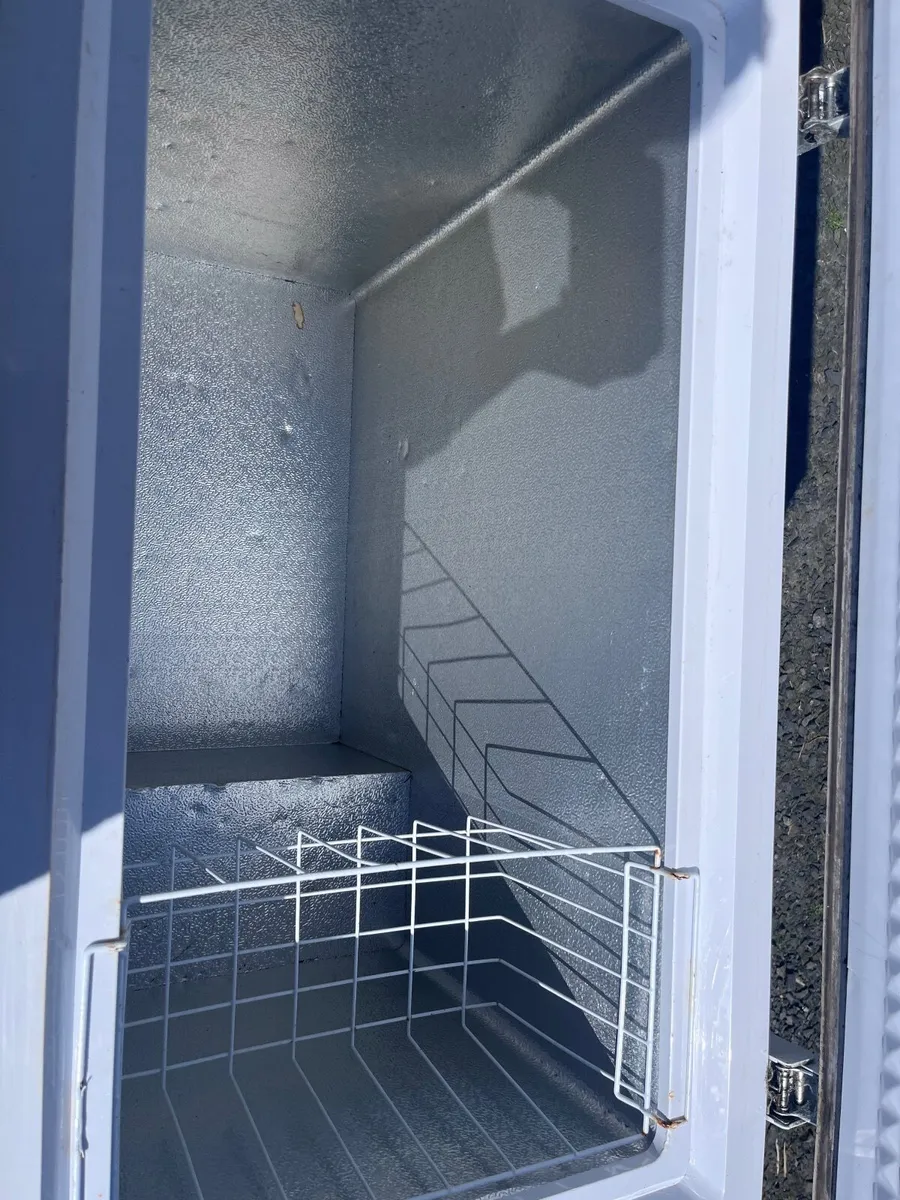 Chest freezer - Image 3
