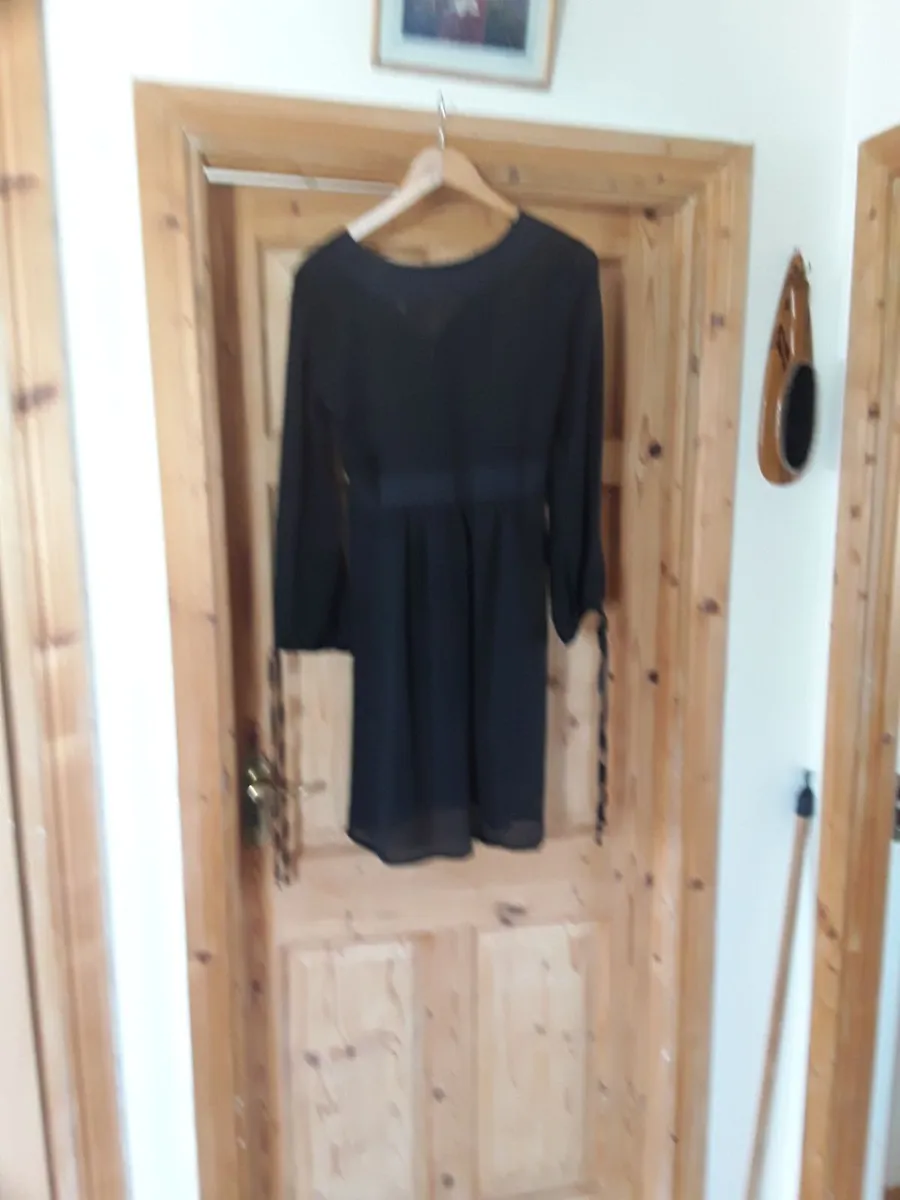 Black dress as new worn once size 12 - Image 3