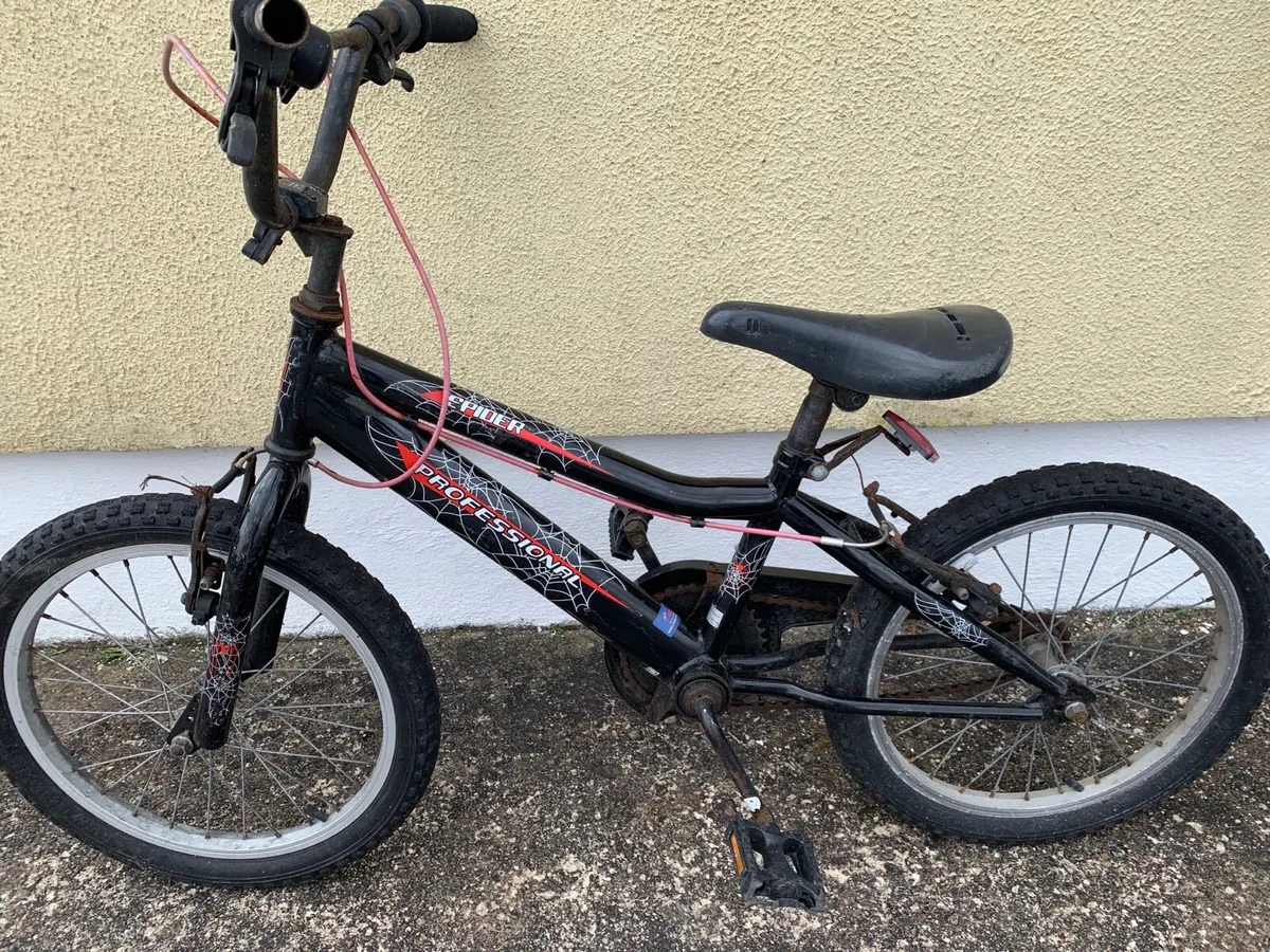 Boys Spider-Man bike - Image 2