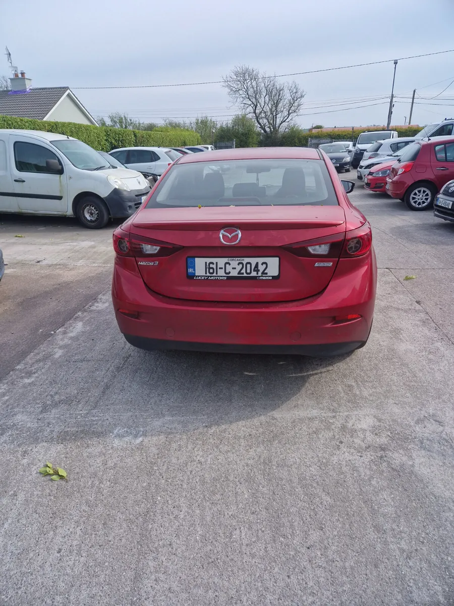 161 mazda 3 for breaking - Image 4