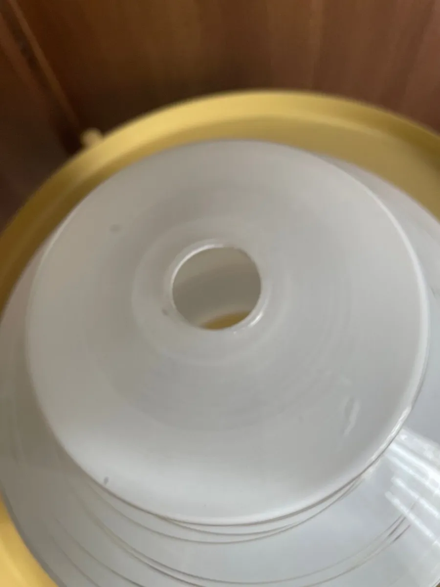 Vintage light shade - Image 3