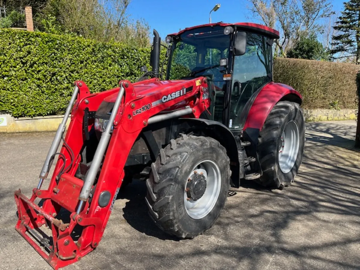 Case - IH Farmall 105U c/w LRZ 100 Loader - Image 3