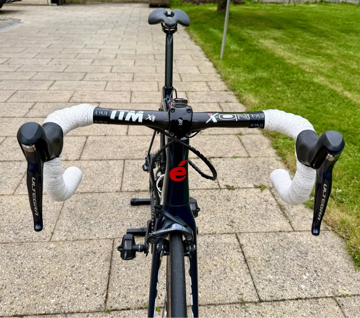 Cervelo R3 Di2 with Zipp 303 wheels - Image 2