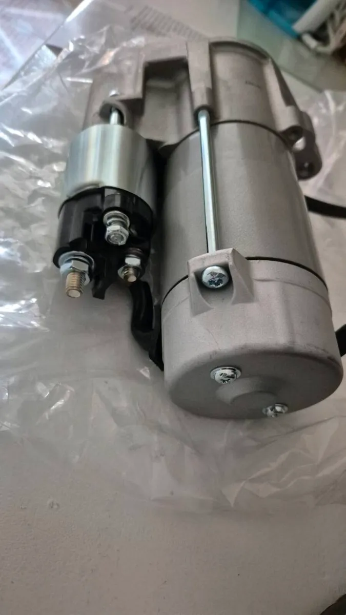 Landrover starting motor - Image 2