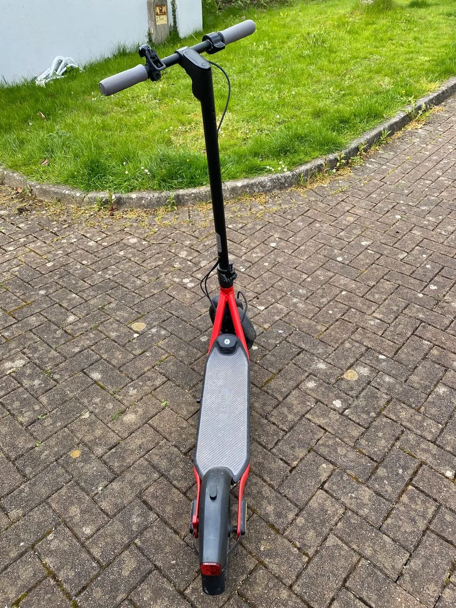 Electric scooter - Image 2