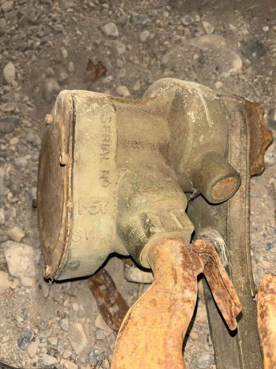 2 heavy duty chain hoists can be tested - Image 2