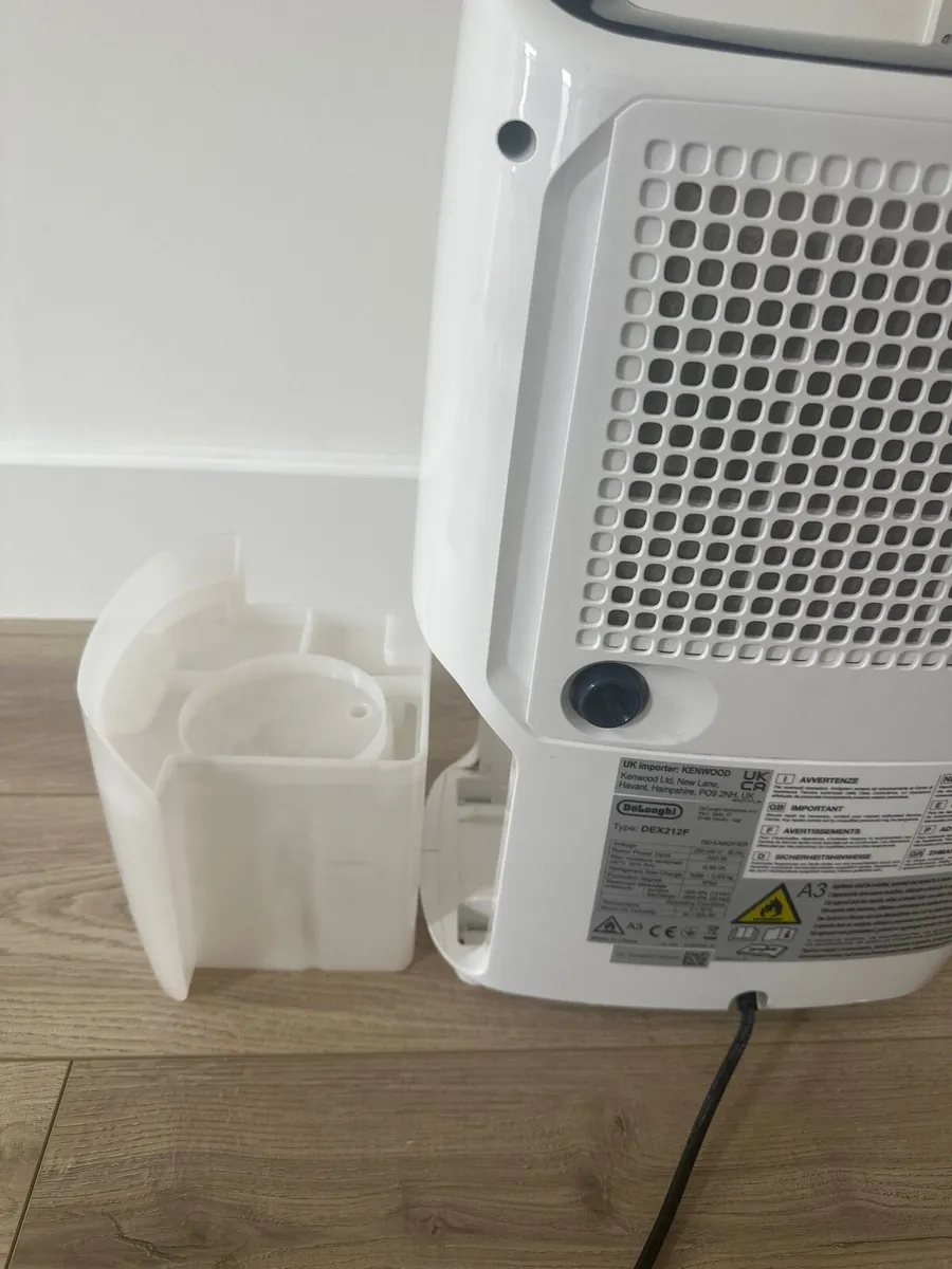 De Longhi Dehumidifier - Image 3