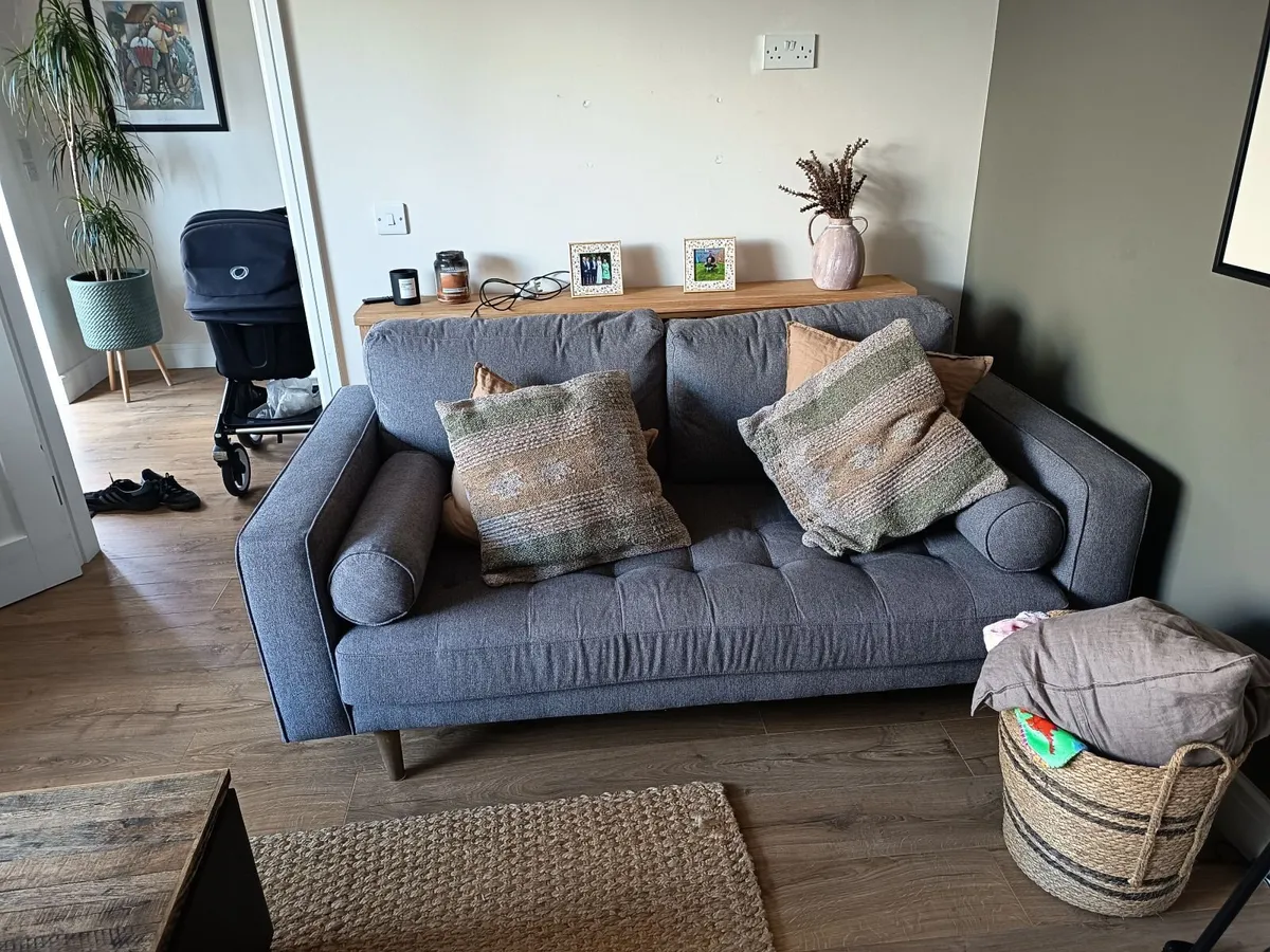 Couch - Image 3