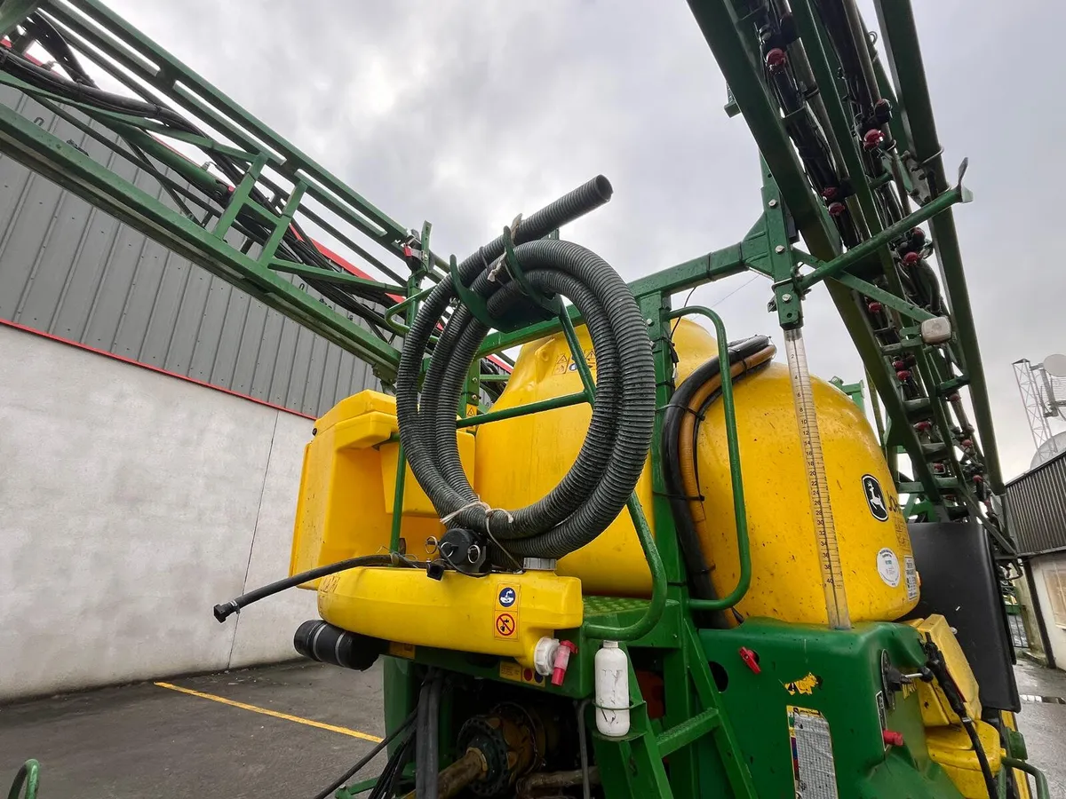 John deere sprayer - Image 4