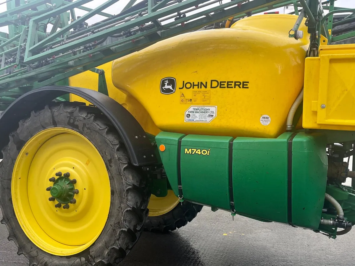John deere sprayer - Image 2