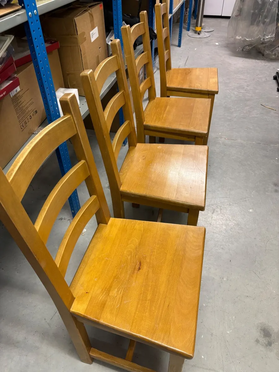 4 x Solid oak kitchen chairs - Image 2