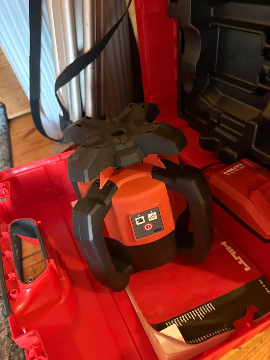 HILTI LASER LEVEL - Image 1