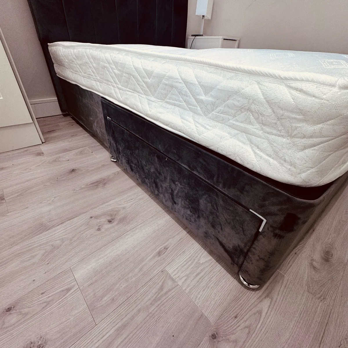 Double bed - Image 3