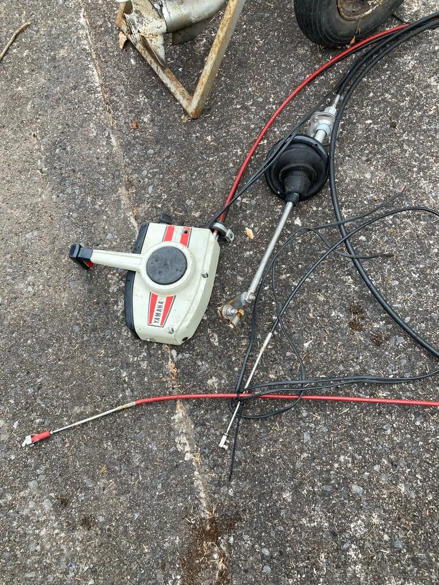 Boat engine - Image 4