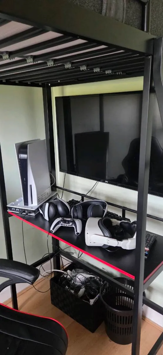 An X-Rocker gaming station and chair - Image 3