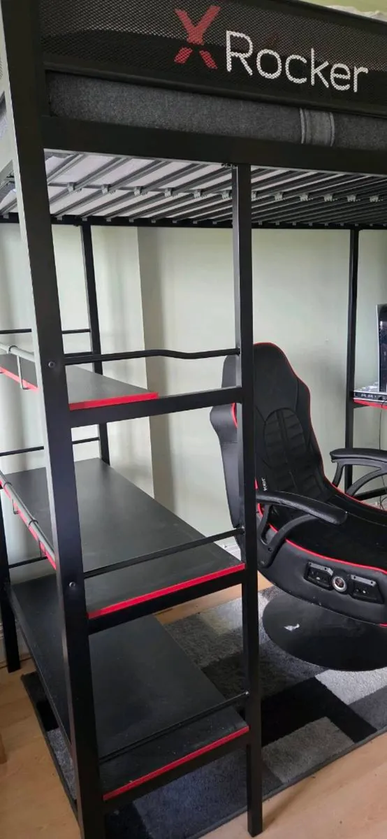 An X-Rocker gaming station and chair - Image 4