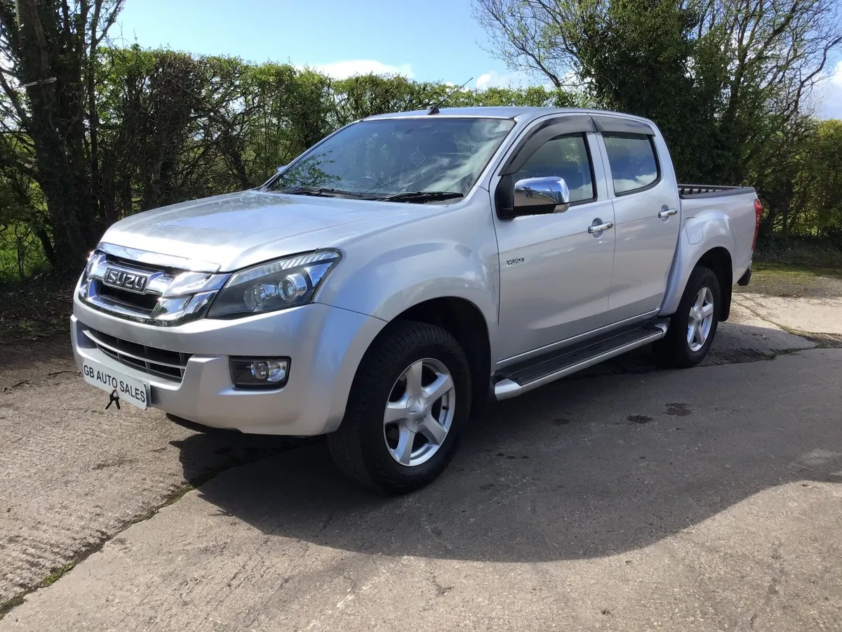 Isuzu D-Max 2018 - Image 1