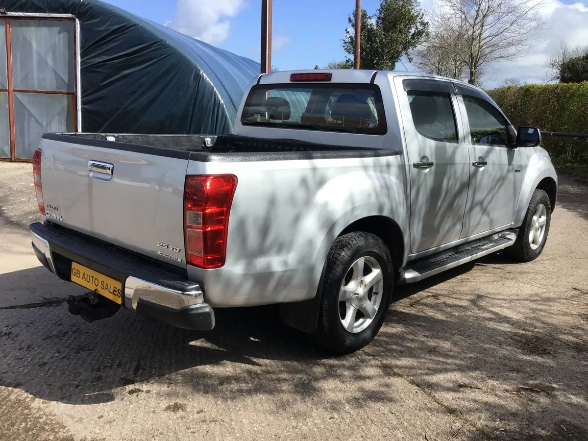 Isuzu D-Max 2018 - Image 3