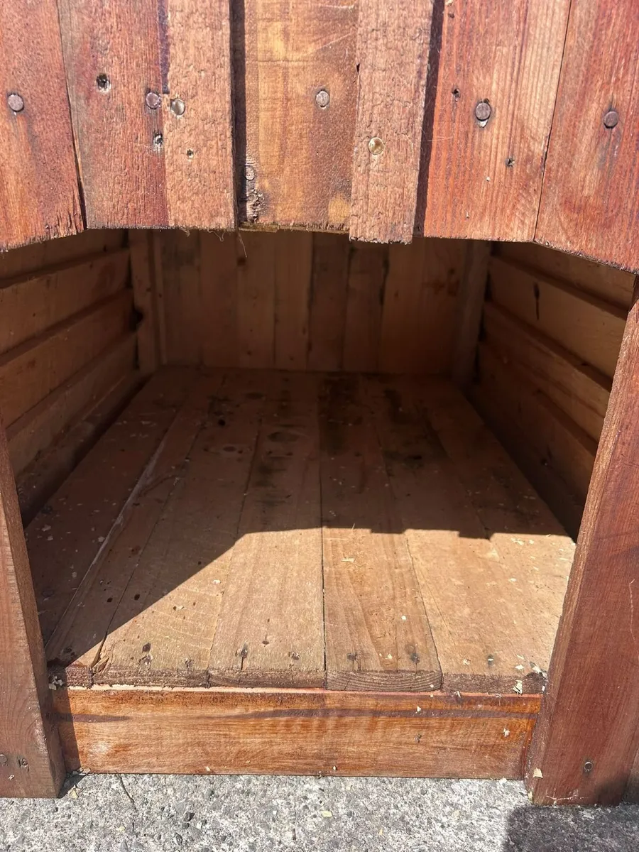 New Dog house for sale - Image 2