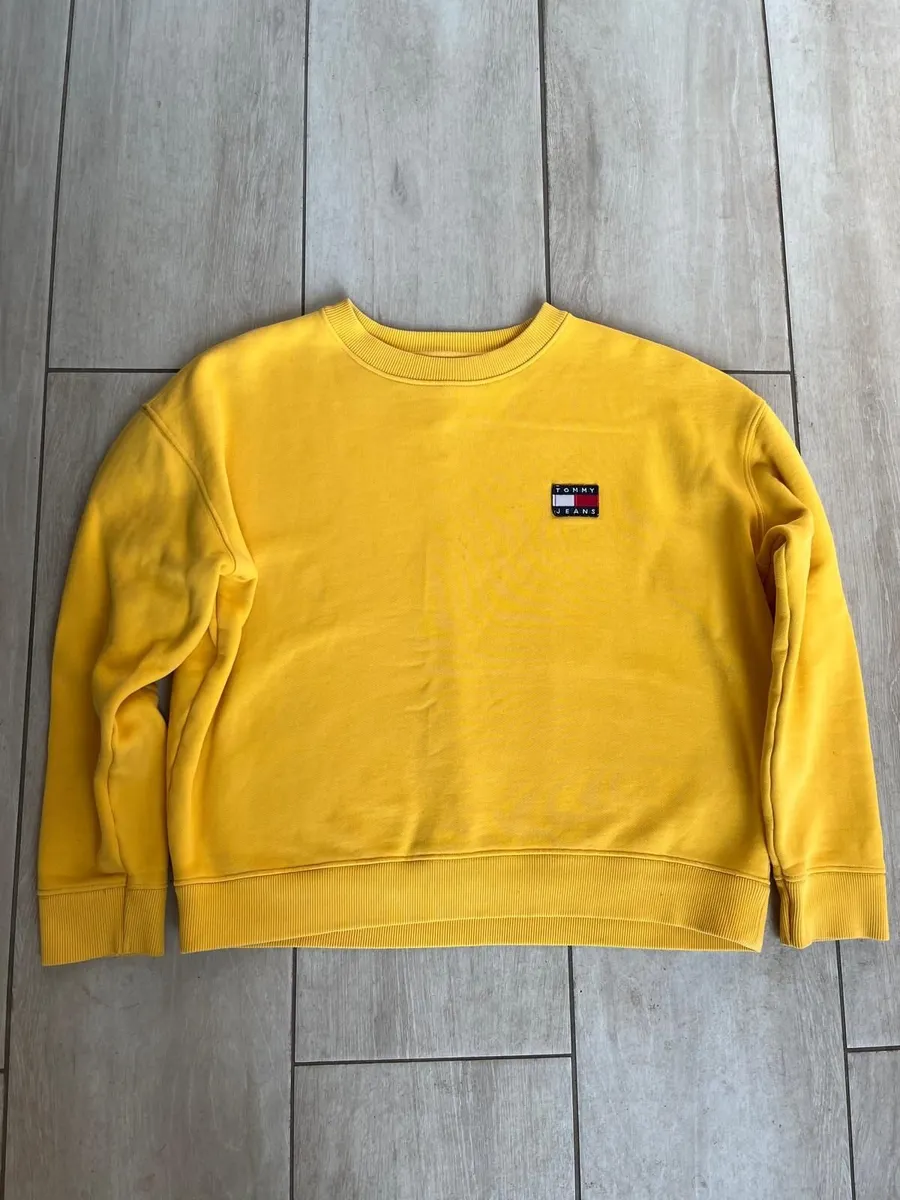 Ladies  Tommy Hilfiger sweater