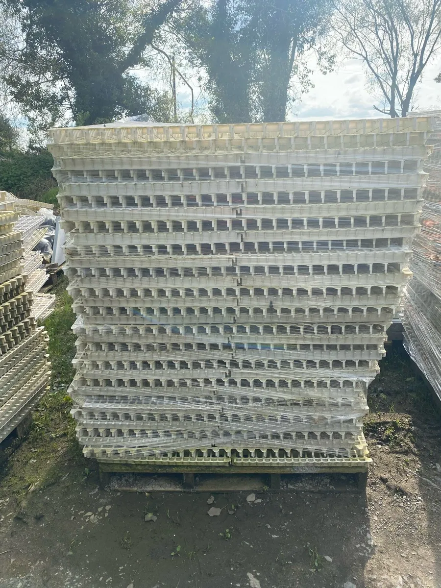 Plastic slat - Image 1