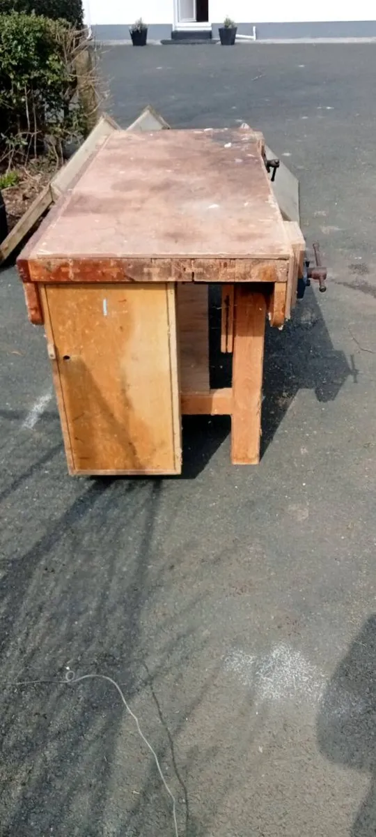 Wood work bench - Image 2