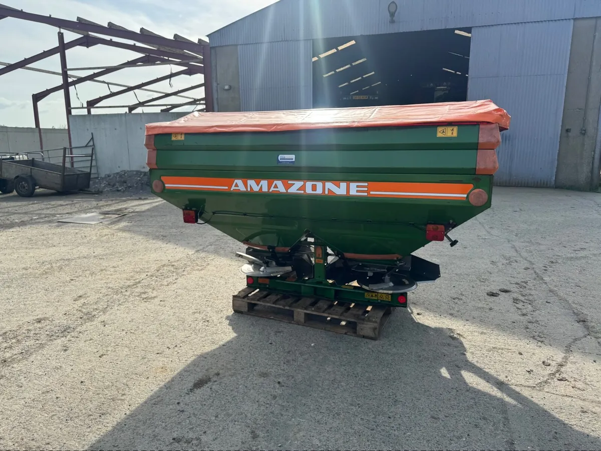 Farm machinery - Image 1