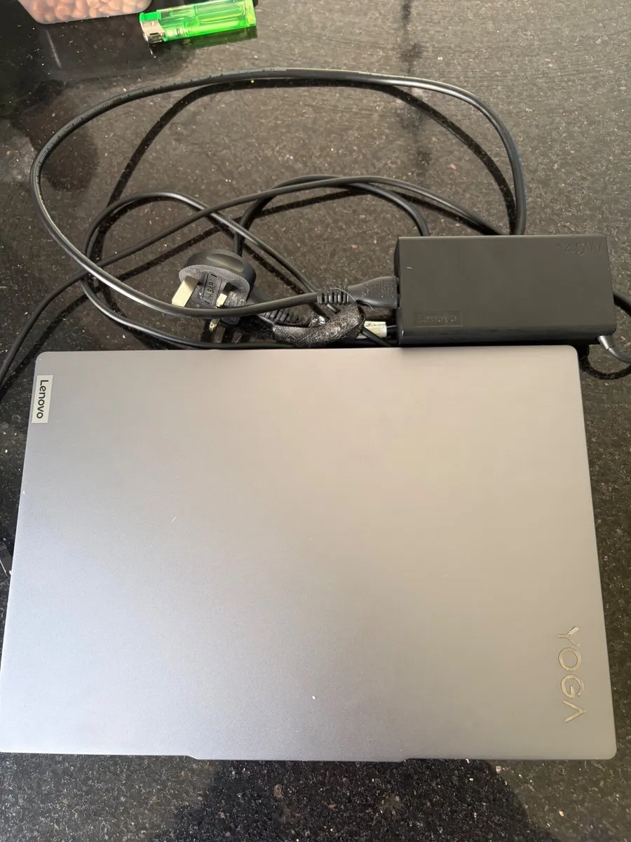 Lenovo Yoga Pro 7 (RTX 3050) - Image 1