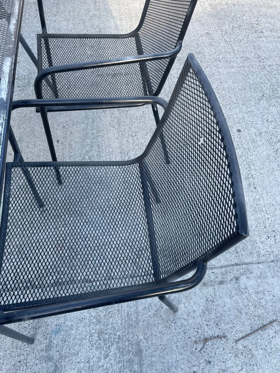 Garden table & chairs - Image 2