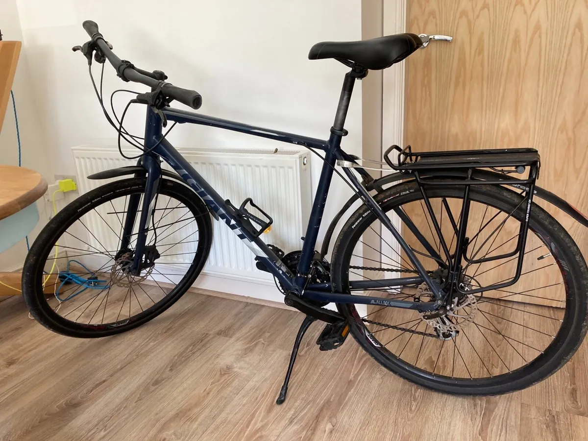 Giant Escape 2 Disc - Image 1