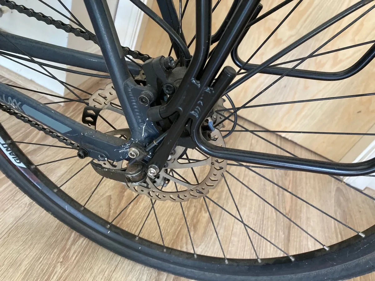 Giant Escape 2 Disc - Image 2