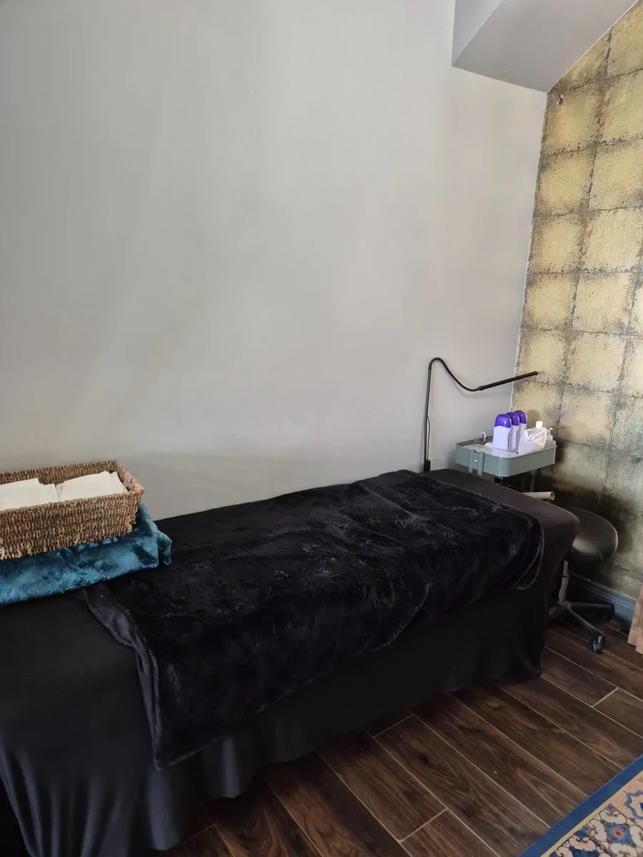 Beauty place for rent - Image 1