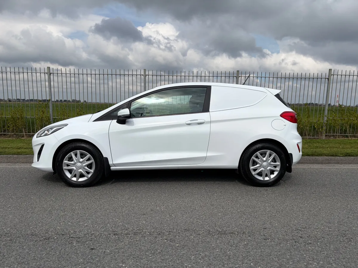 2020 FIESTA TREND VAN 1.5TDCI €7,276 PLUS VAT - Image 2