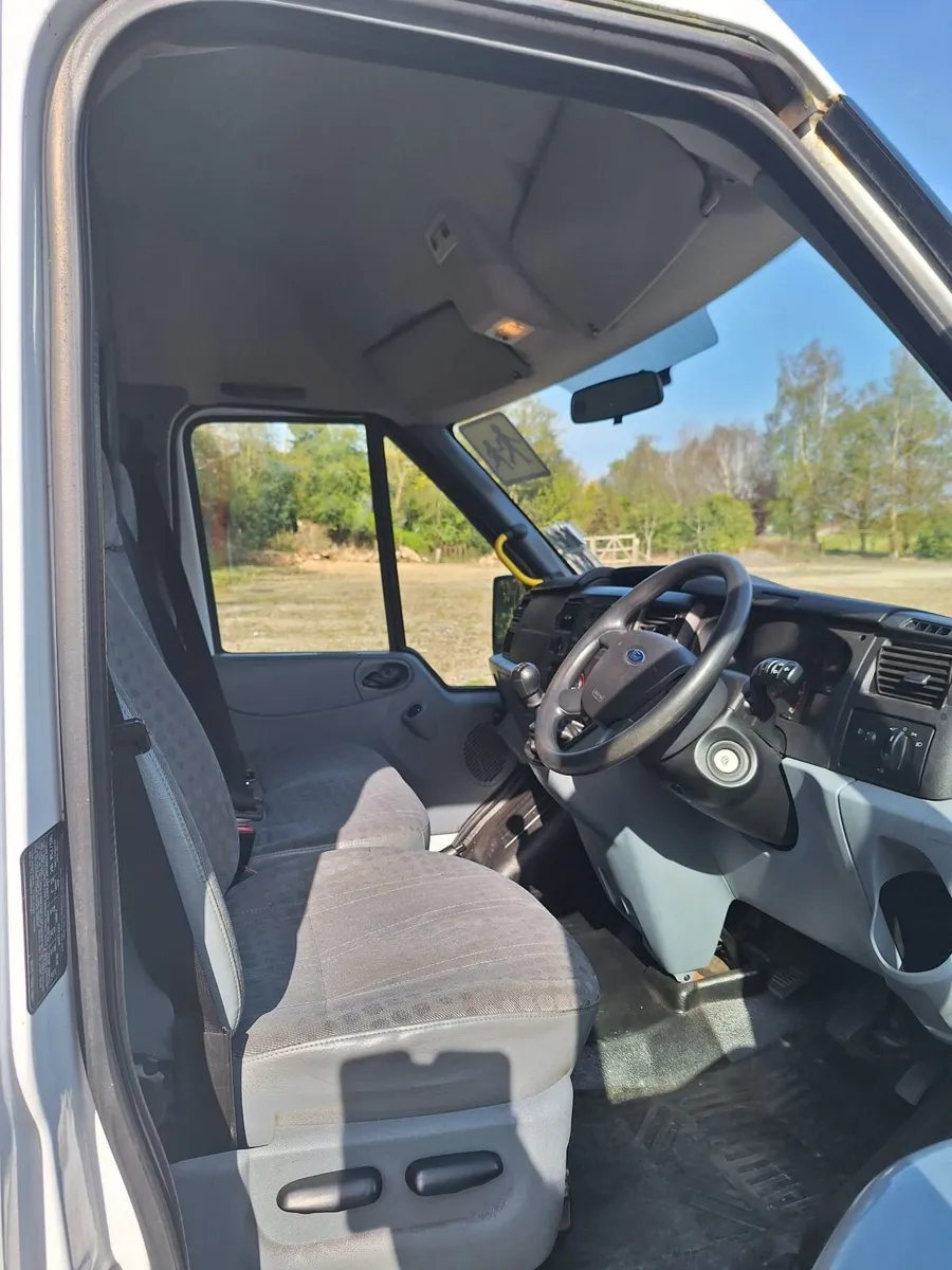 Ford Transit 2012 - Image 2